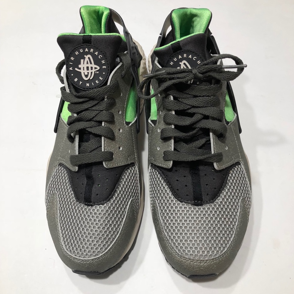 Air Huarache by Nike Silver and Green Sz 10